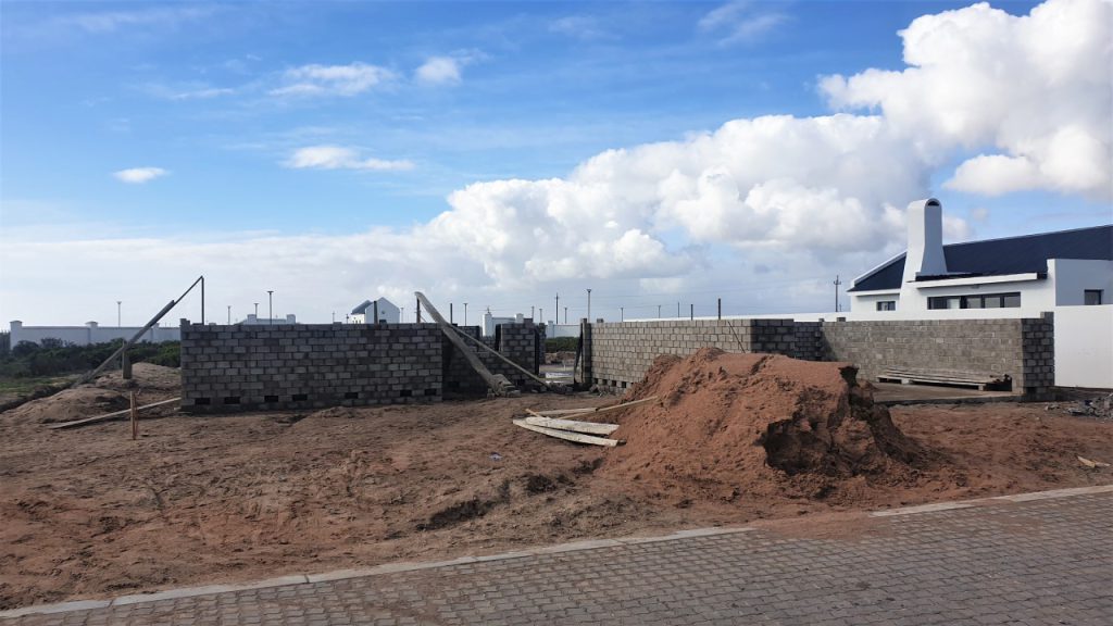 Ougat Bouers house walls staring to come up